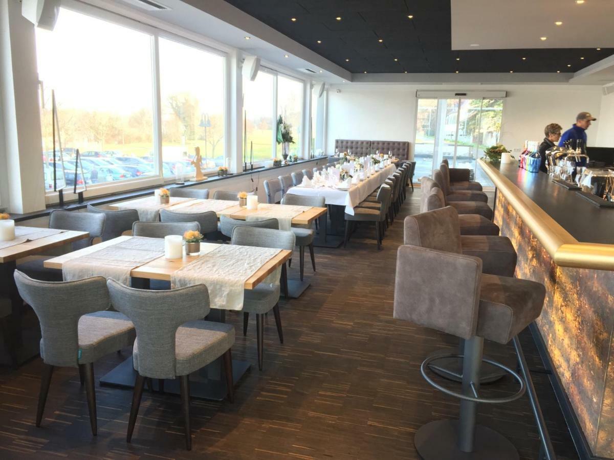 霍尔兰姆梅因酒店 吕塞尔斯海姆 外观 照片